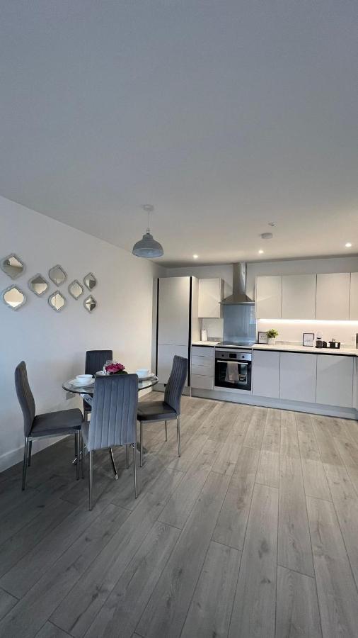 Madison Court Apartments Hemel Hempstead Ngoại thất bức ảnh